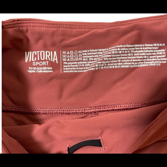 Victoria’s Secret Sports Leggings - Picture 3 of 5